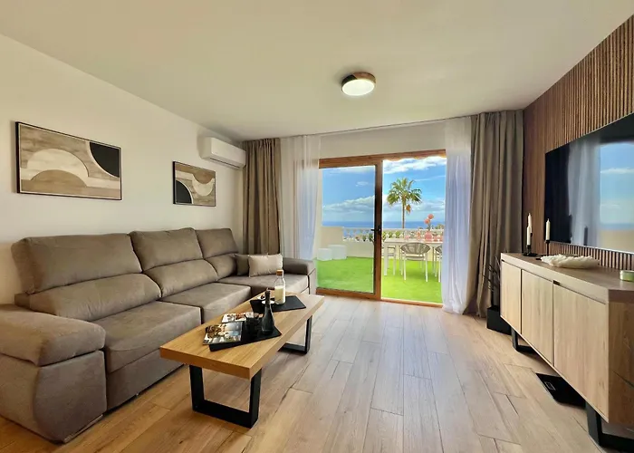 Paulmarie Lounge Ocean View Διαμέρισμα