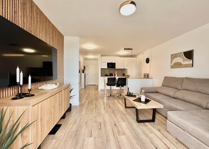 Paulmarie Lounge Ocean View Апартаменты *